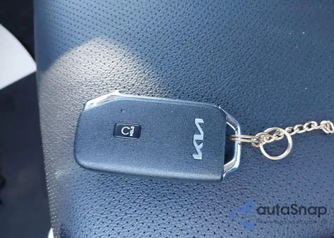 2023 Kia Sportage Ex из США, поврежденный, VIN KNDPVCAG6P7076773